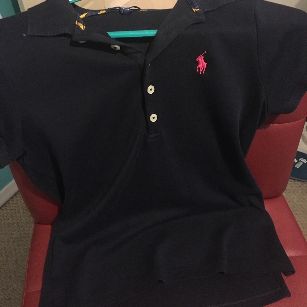 . Navy blue collared polo !